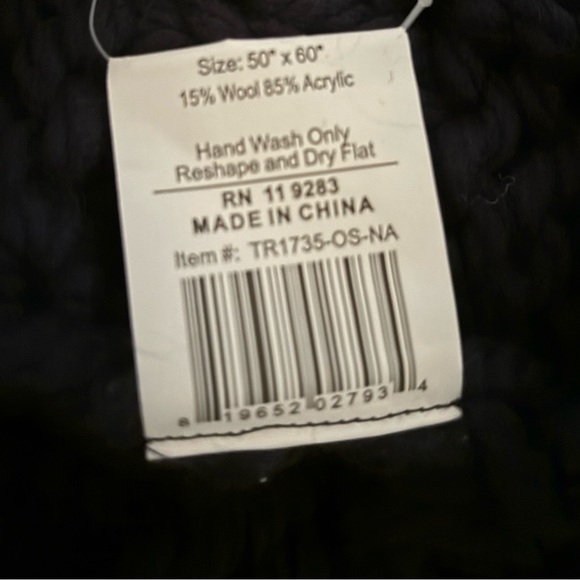 HiEnd ACCENTS navy chess knit throw blanket 50x60 soft cozy wool farmhouse - Picture 7 of 11